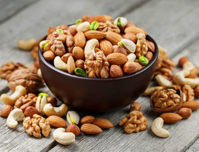 Kuruyemiş Nedir ve Nereden Alınır?