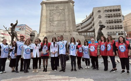 Öğretmen Şiddetine Karşı Kanun Talebi
